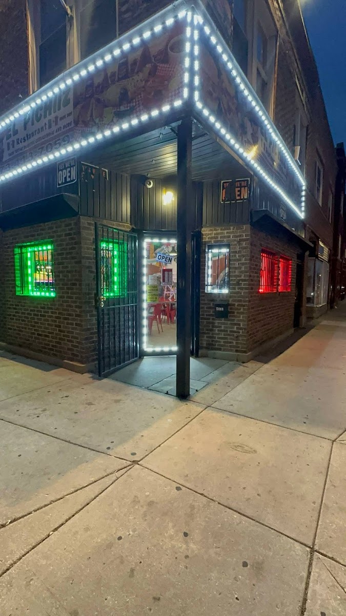 El Pichiiz Restaurant